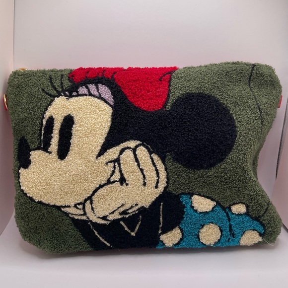 Minnie Mouse Carpet Bag - Picture 3 of 7